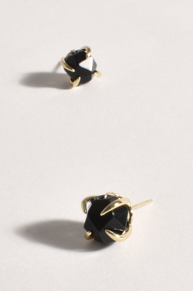 Load image into Gallery viewer, ADORNE CLAW DETAIL QAUTZ EARRINGS - BLACK