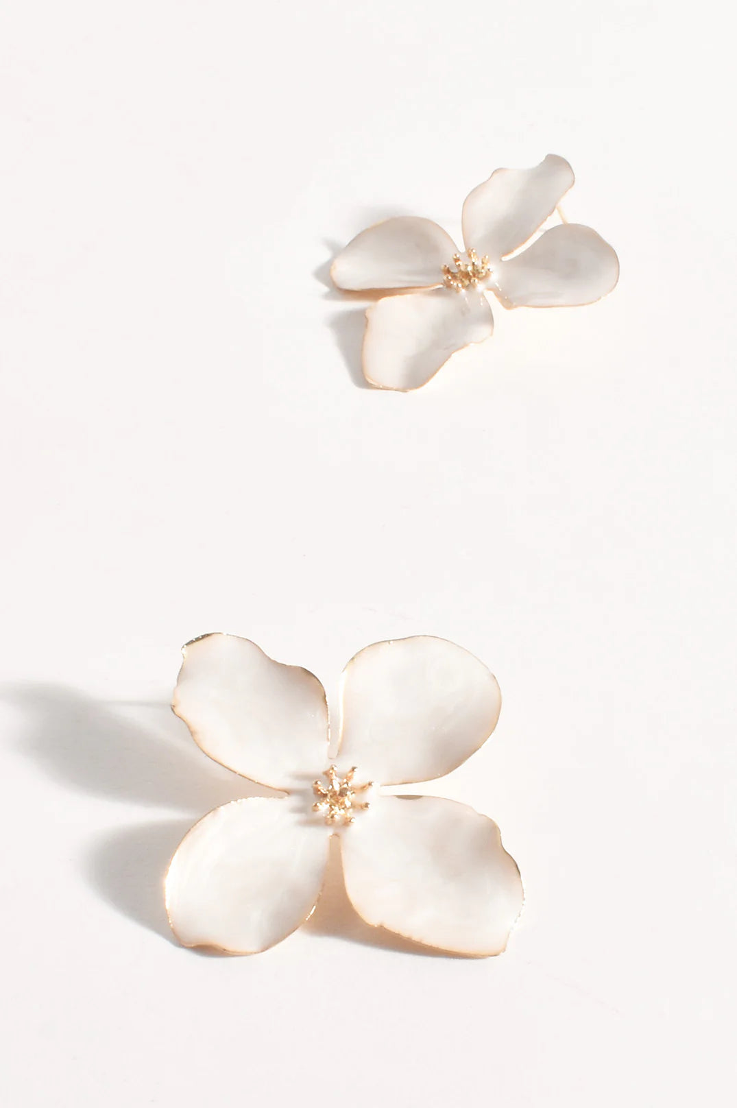 ADORNE ENAMEL PAINTED FLORAL EARRINGS - CREAM