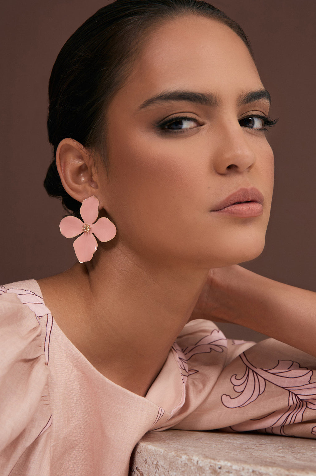 ADORNE ENAMEL PAINTED FLORAL EARRINGS - PINK