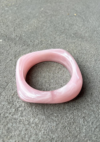 ANGULAR CUFF BANGLE IN PINK