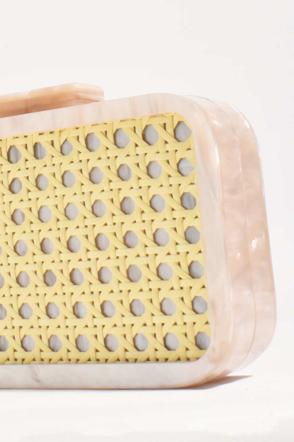 ADORNE AGGIE WEAVE & RESIN STRUCTURED CLUTCH - NATURAL