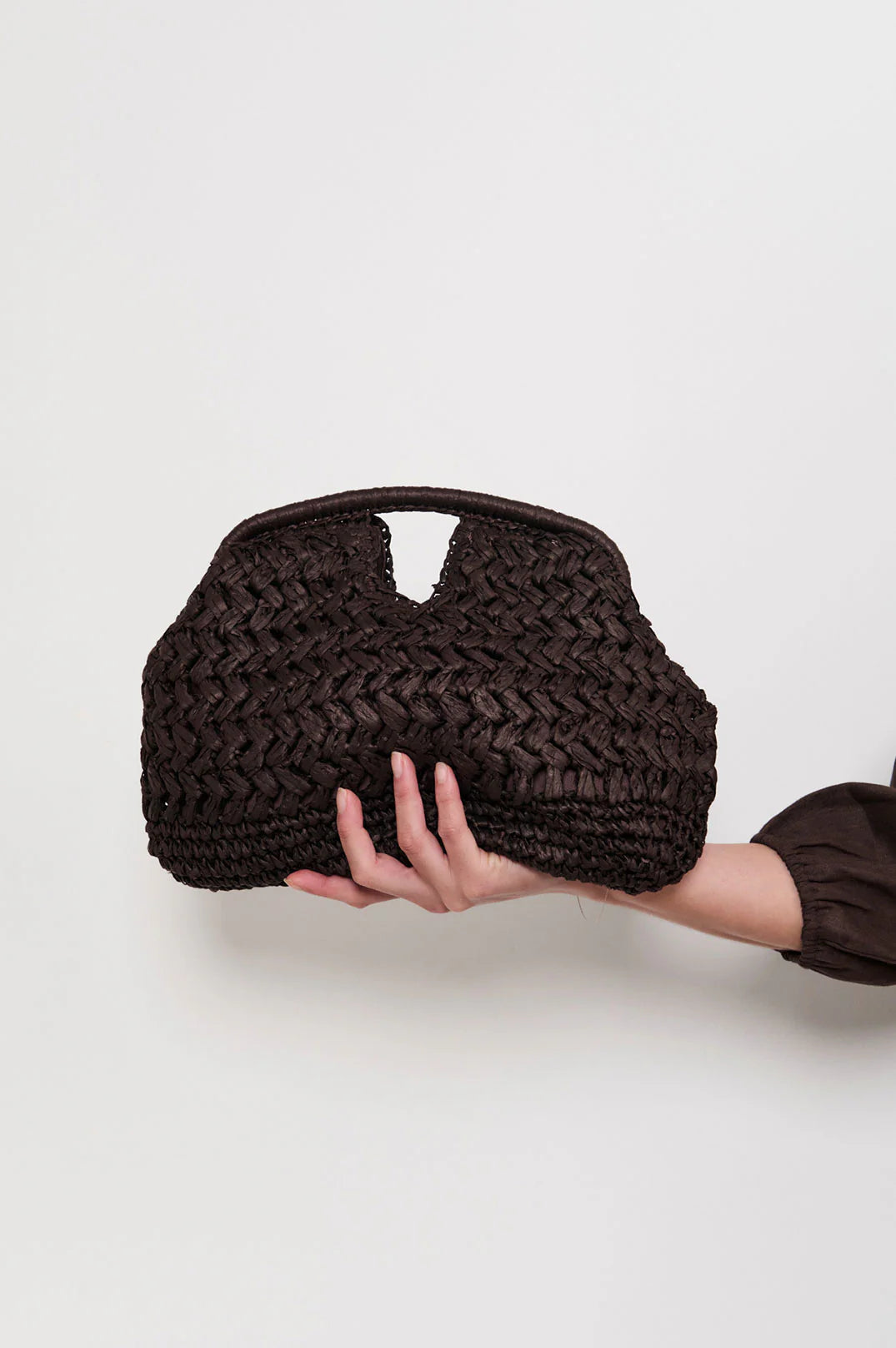 ADORNE OPEN HANDLE PAPER WEAVE CLUTCH - CHOC