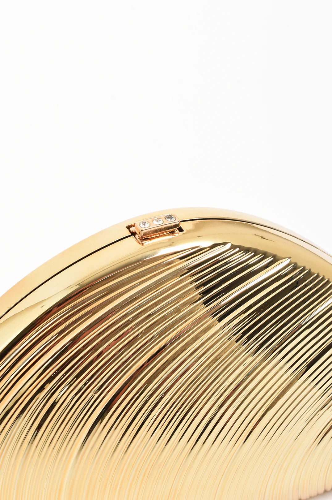 ADORNE METAL SHELL CLUTCH - GOLD