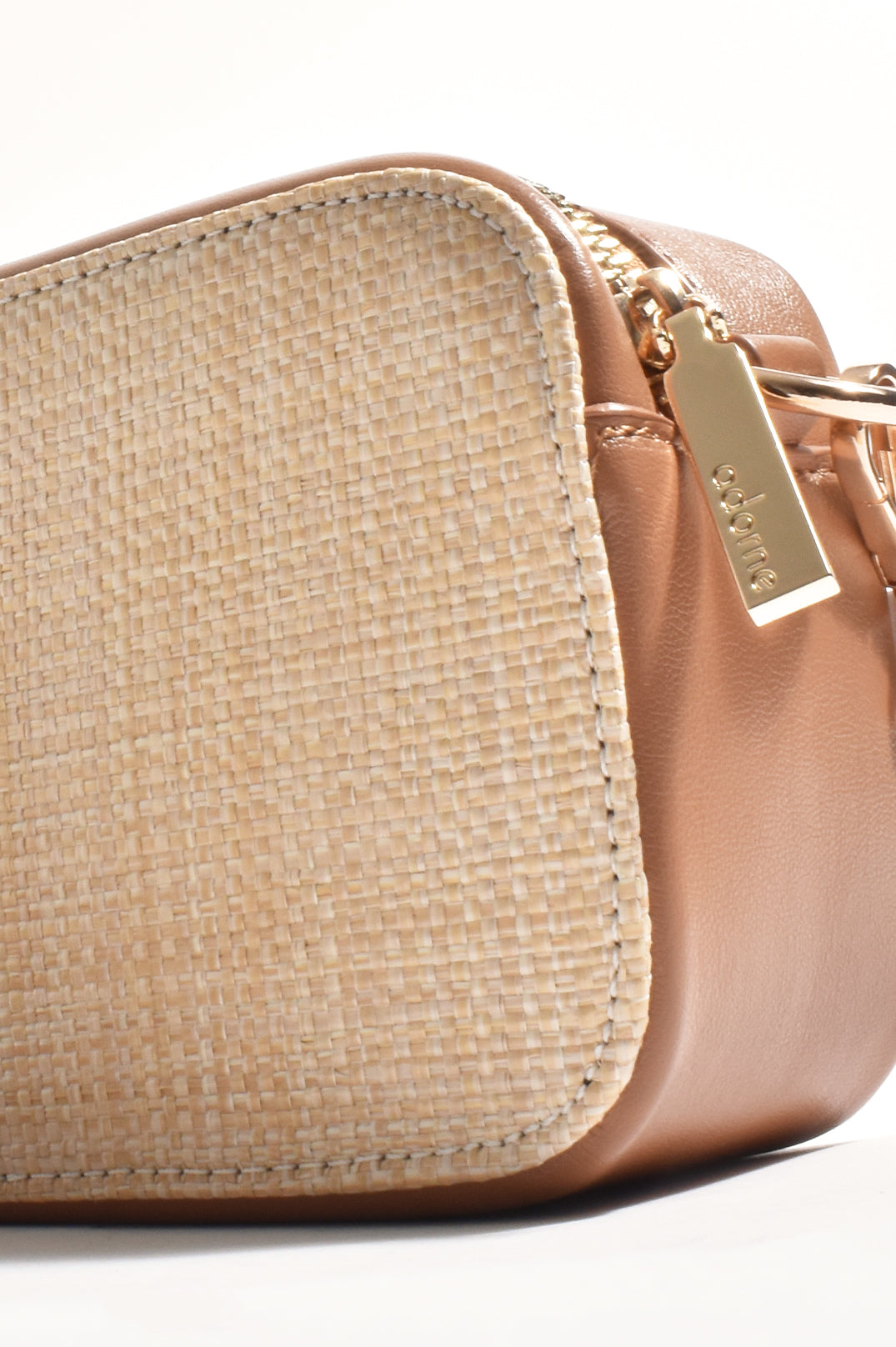 ADORNE JOEY WOVEN FACE CAMERA BAG - TAN/NATURAL