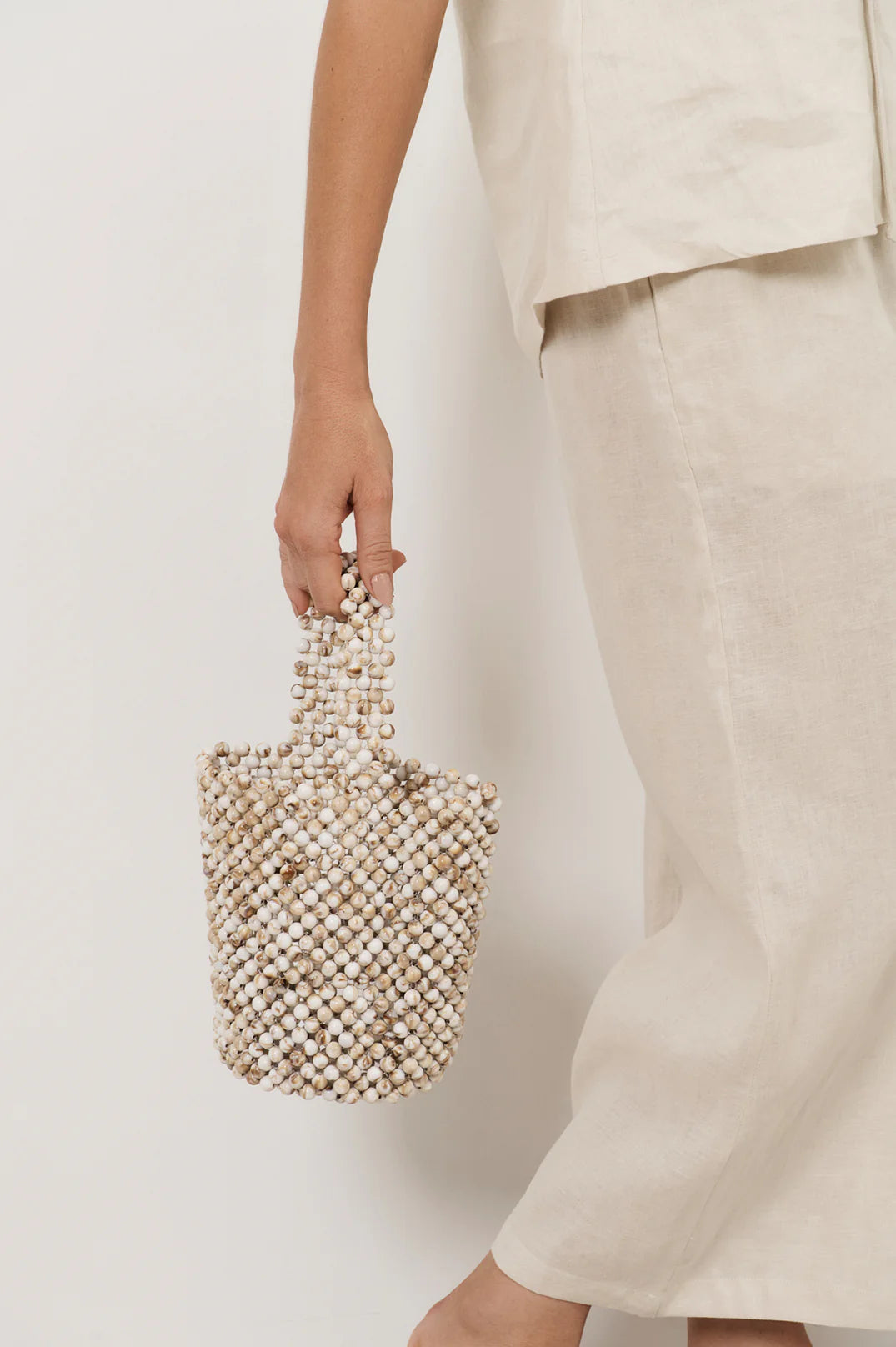 ADORNE MARBLE BEAD MINI BAG - NATURAL