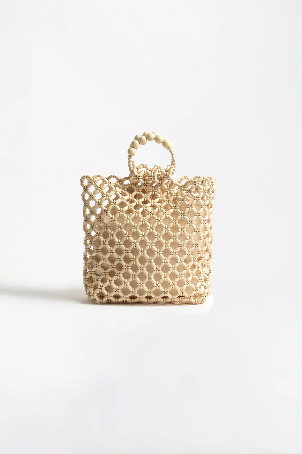 ADORNE WOODEN BEAD BASKET BAG - CREAM