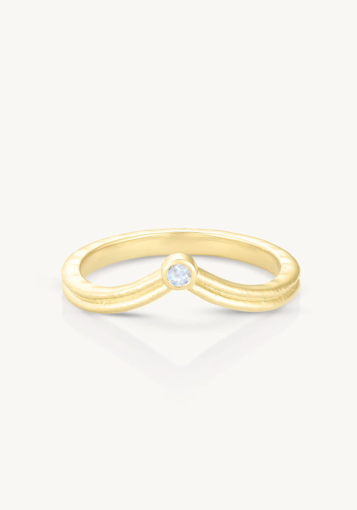 TONI MAY CROWN STACKER RING - GOLD