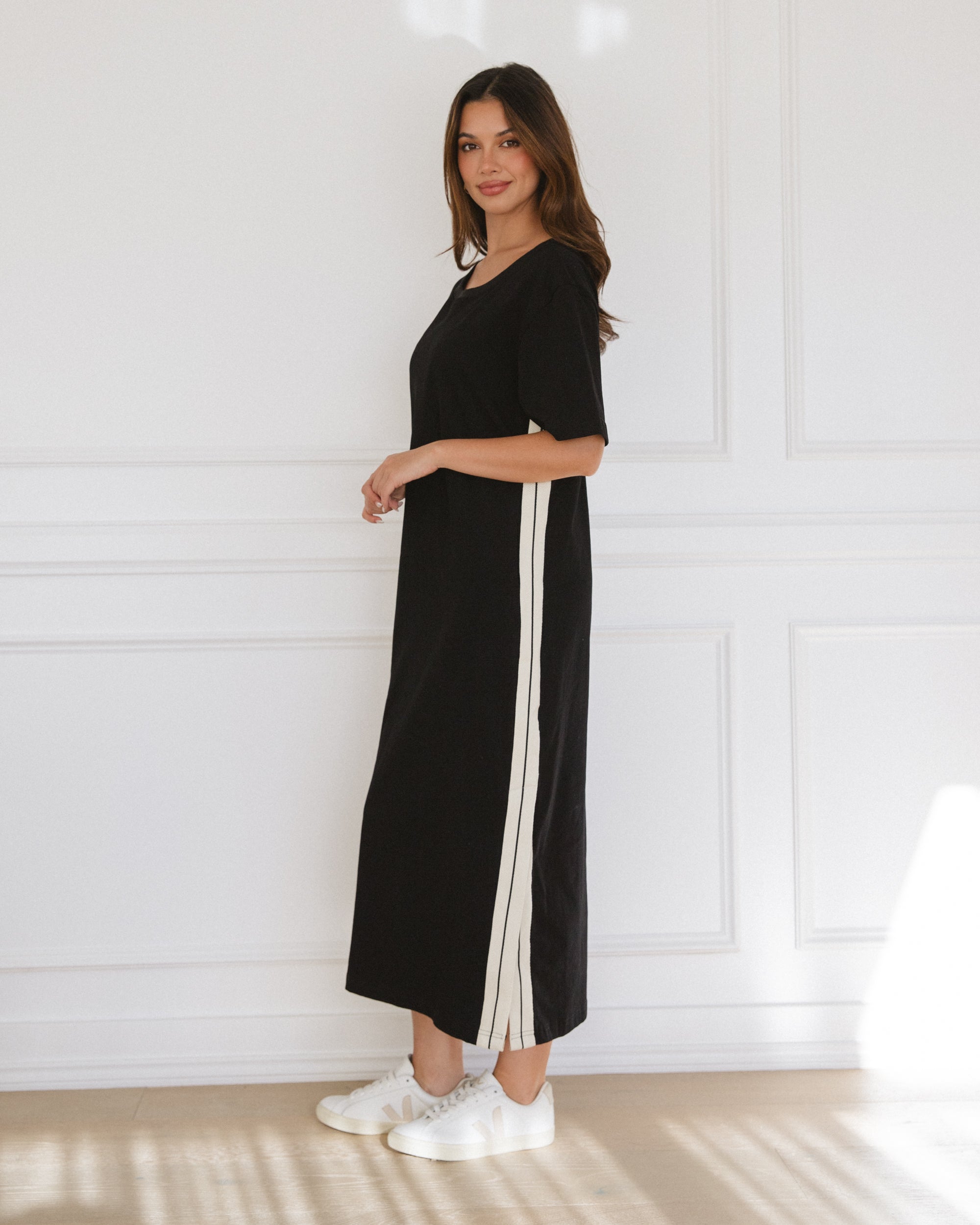 EMERY T-SHIRT DRESS - BLACK