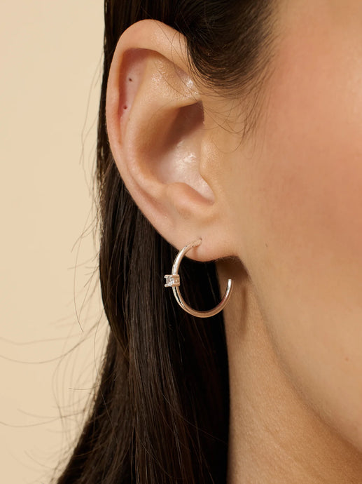 MINIMAL DIAMANTE EARRINGS - SILVER