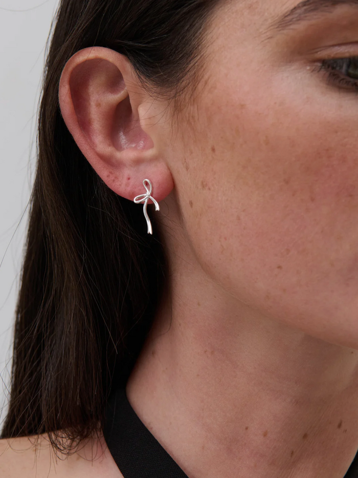 Load image into Gallery viewer, MAISON BOW STERLING SILVER EARRINGS