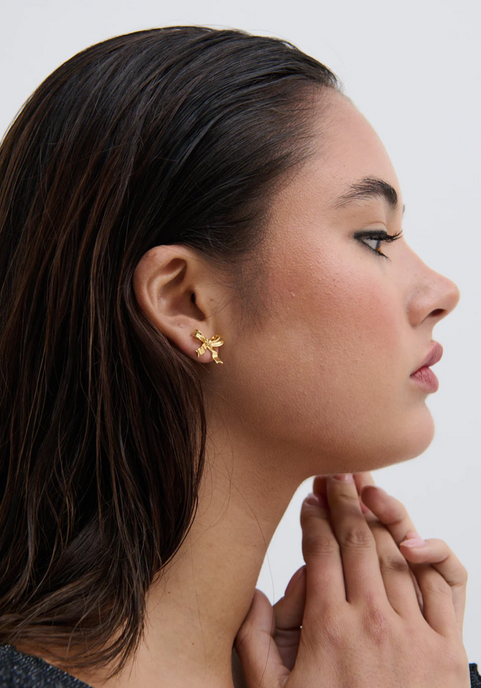 BOW STUD 18K GOLD PLATED EARRINGS