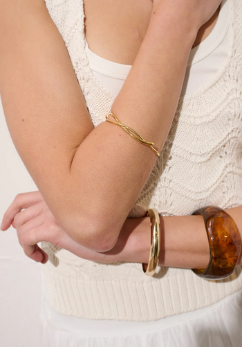 WIDE RESIN BANGLE TORTOISESHELL