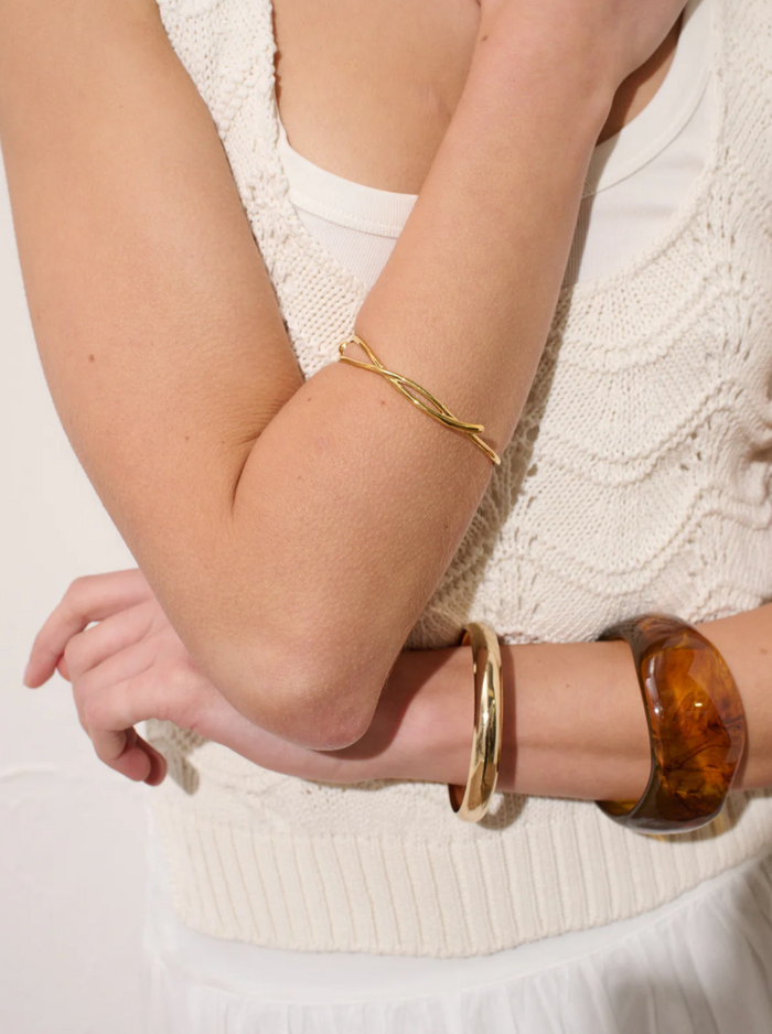 Load image into Gallery viewer, WIDE RESIN BANGLE TORTOISESHELL