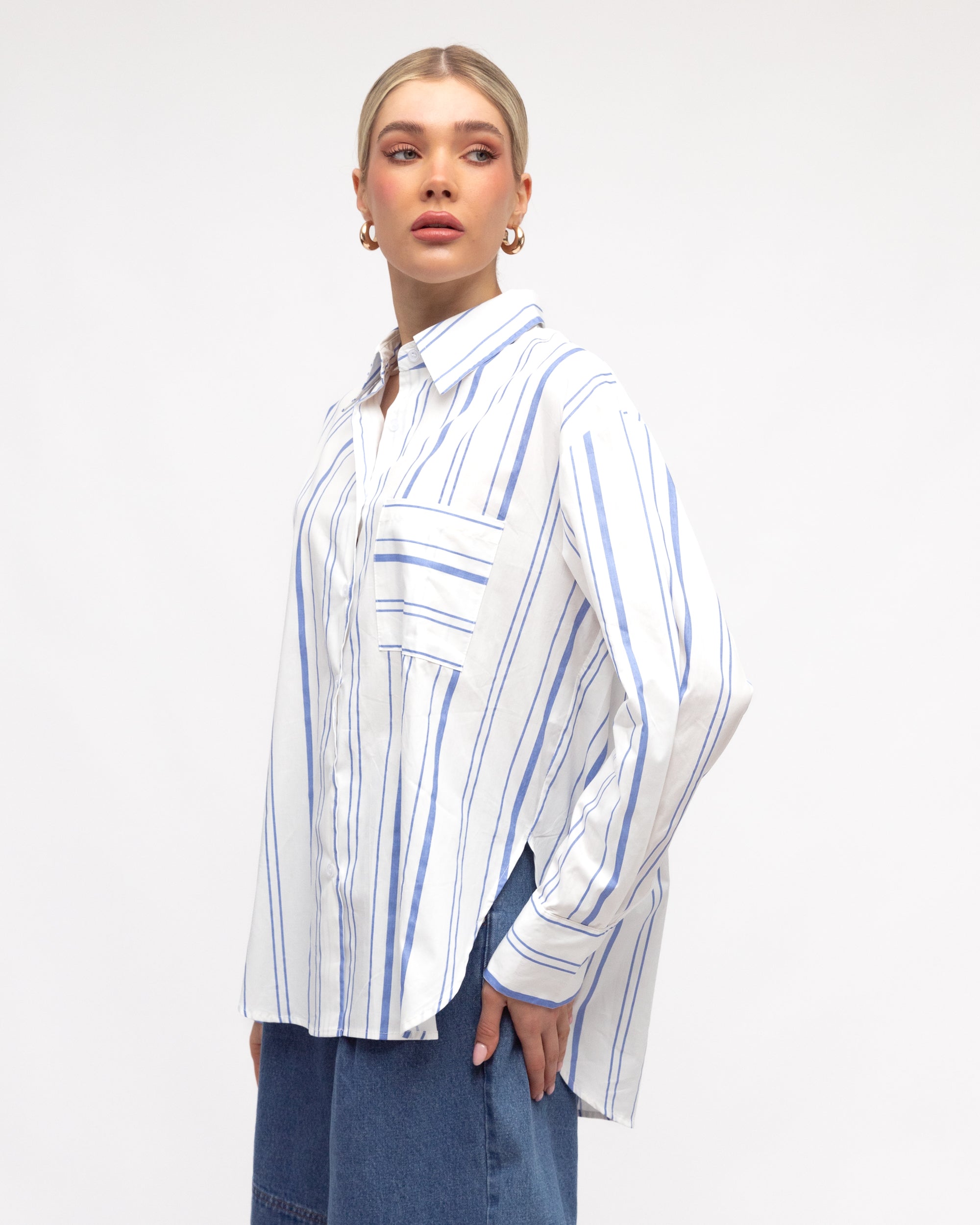 ZANA BUTTON THROUGH SHIRT - WHITE & BLUE