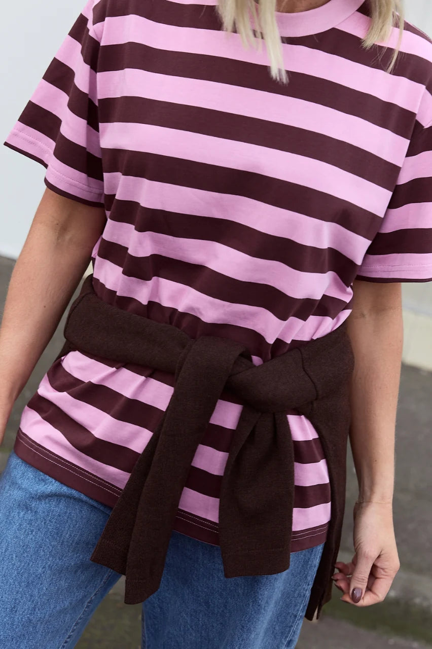FEATHER + NOISE CARTER TEE - VIOLET PLUM