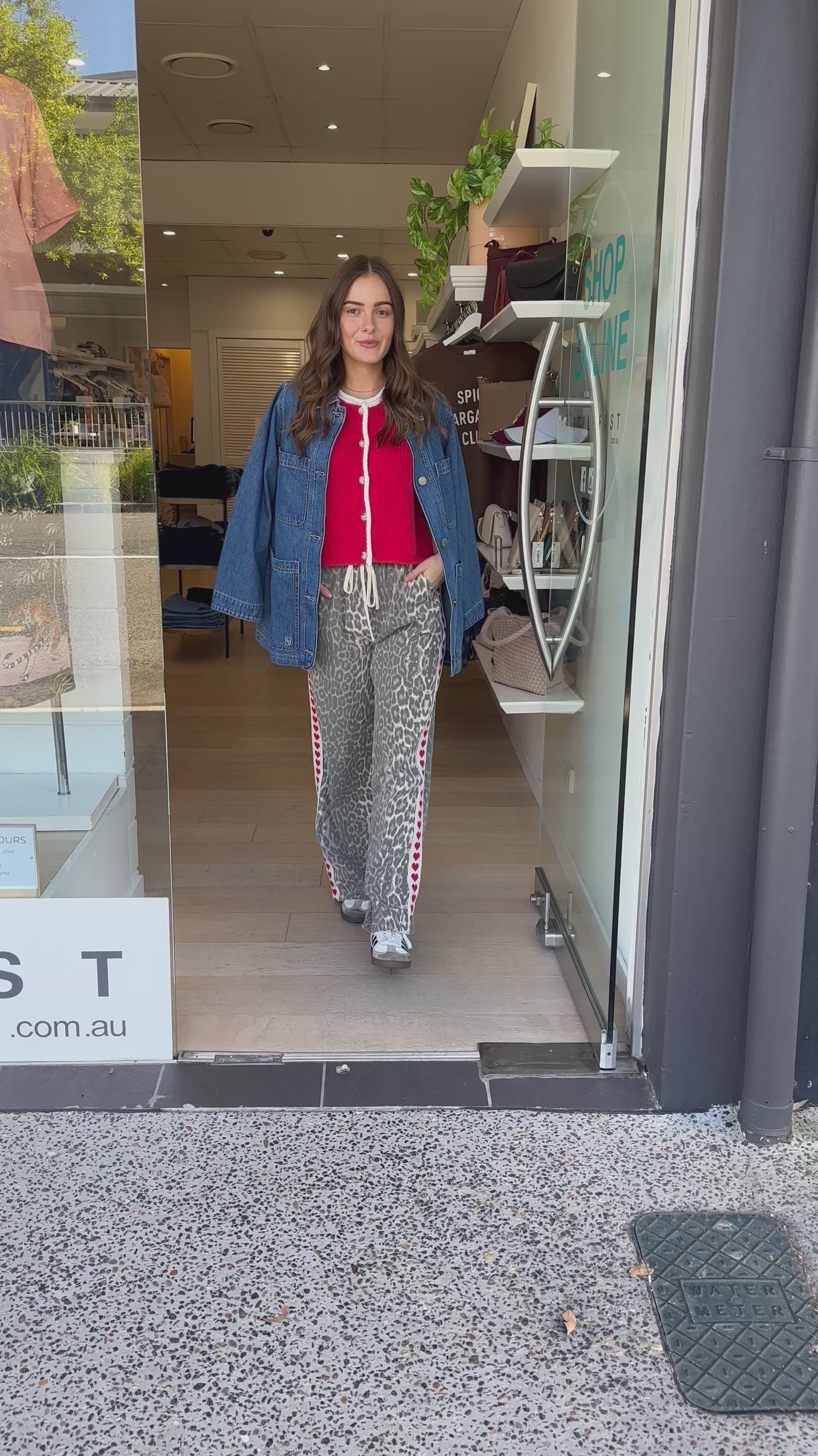 HATTIE LIGHT LEOPARD RACER JEANS - RED HEART STRIPE