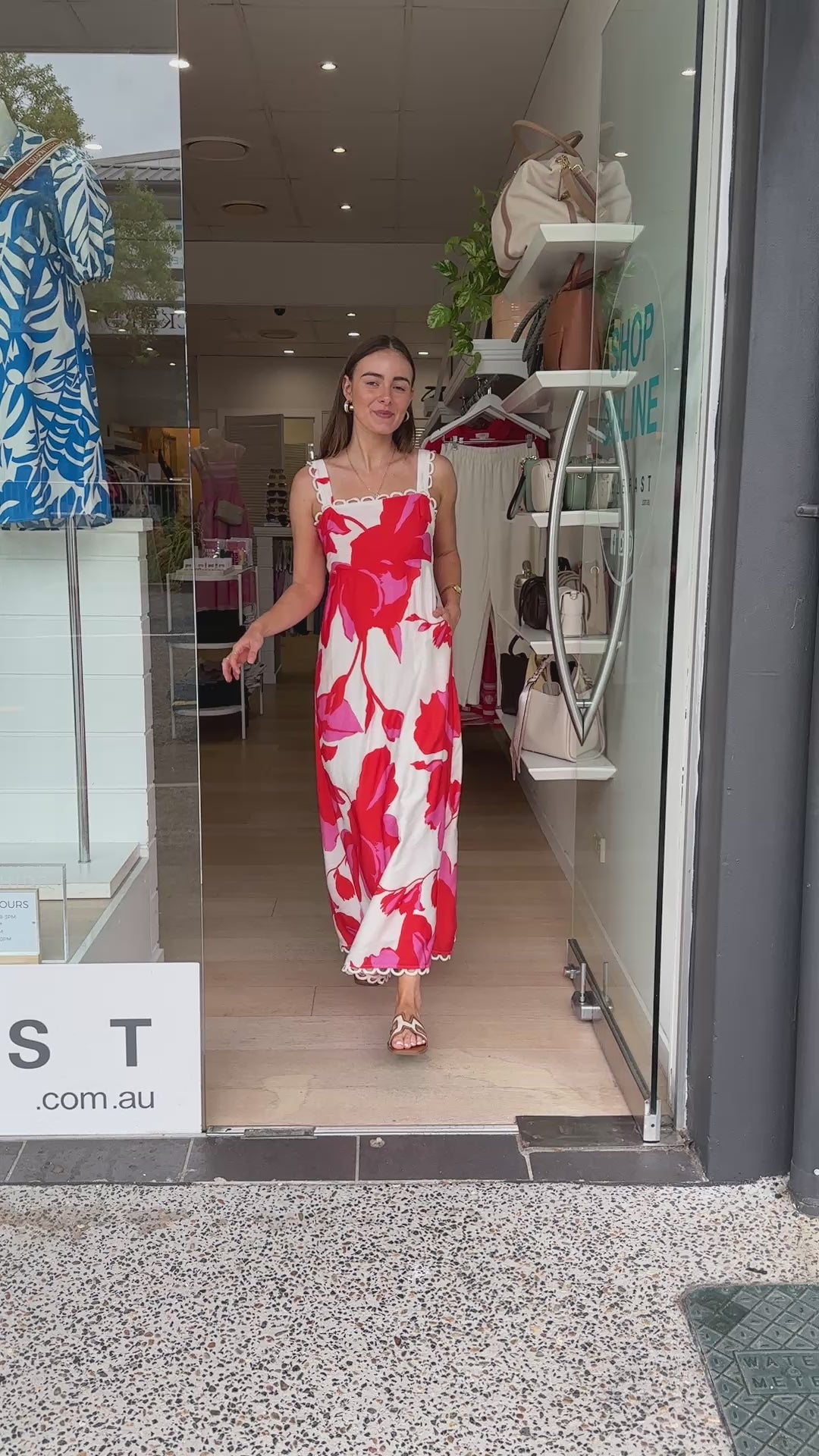 ELARA MAXI DRESS - RED/PINK PRINT