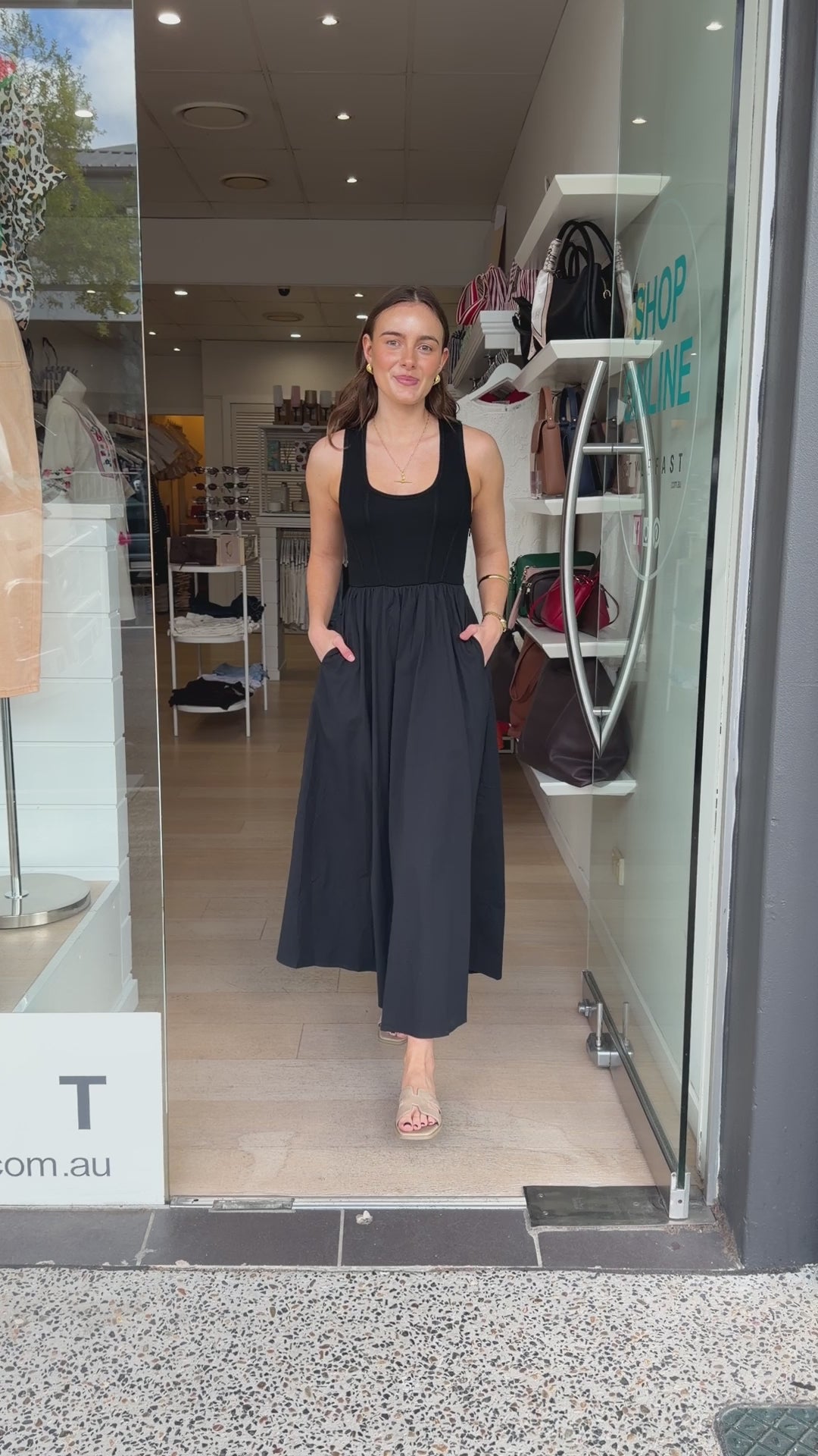SIENNA FITTED BODICE MIDI DRESS - BLACK