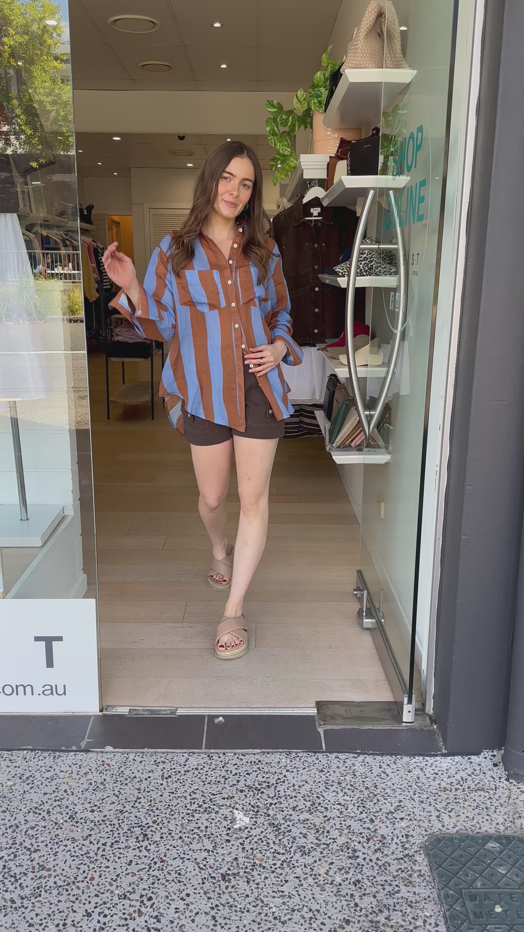 SHAE BUTTON THROUGH SHIRT - CHOCOLATE & BLUE