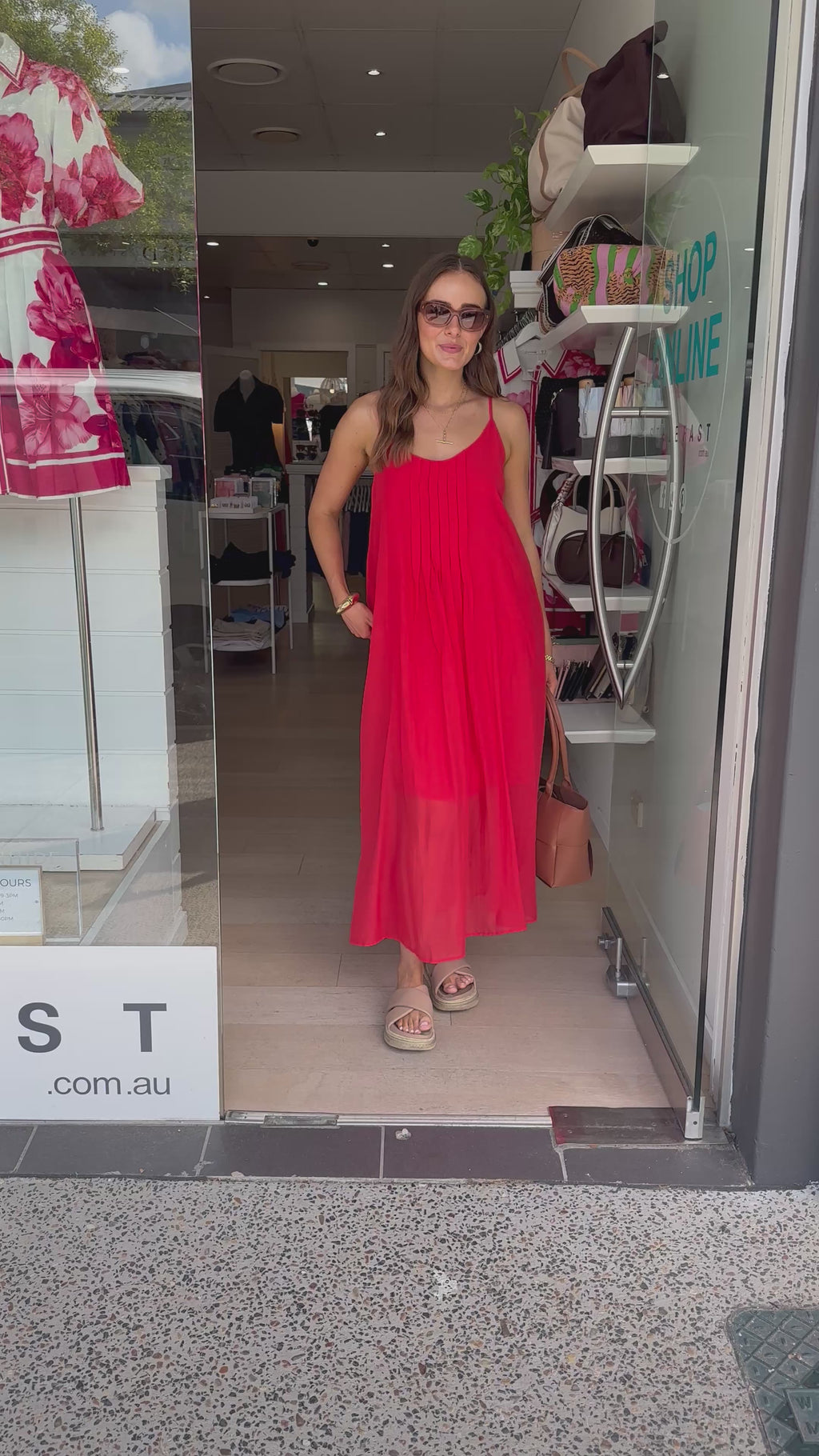 LARA SHIFT MAXI DRESS - RED