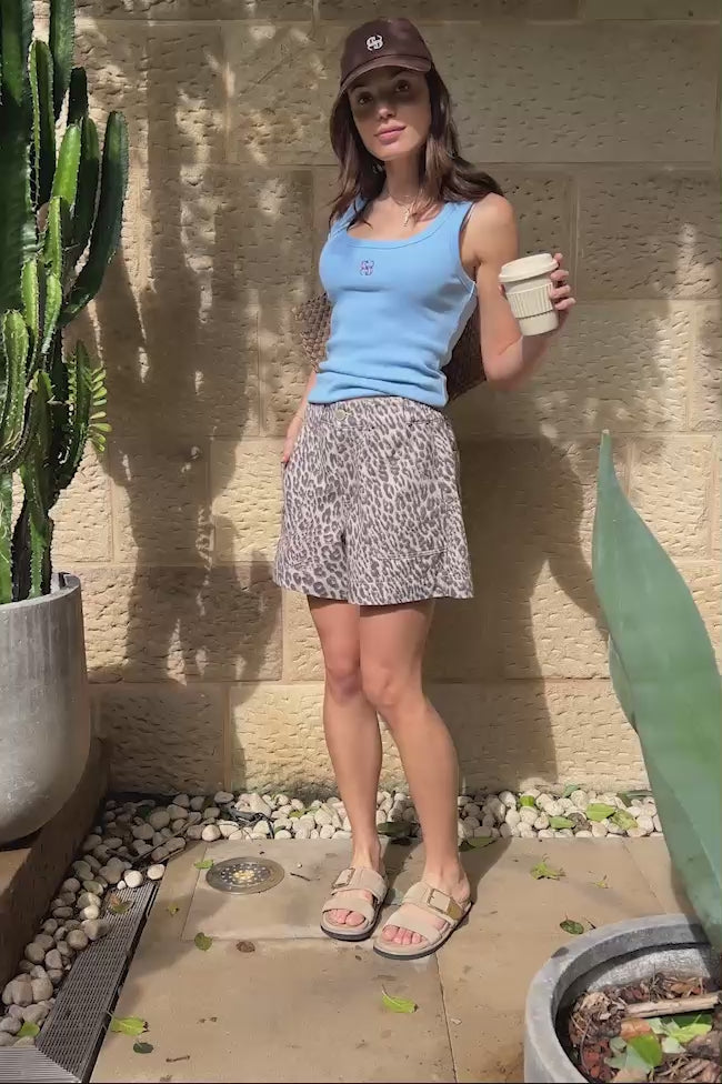 CERES LIFE CONTOUR SCOOP TANK - POWDER BLUE