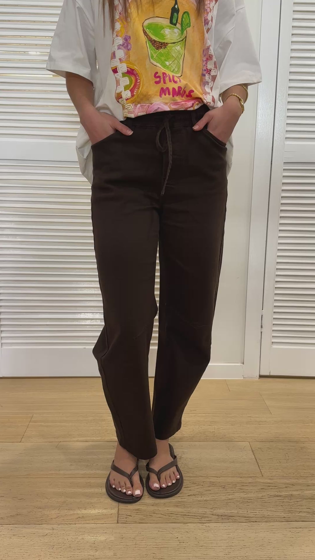 FRANKIE FULL LENGTH BARREL JEAN - CHOCOLATE