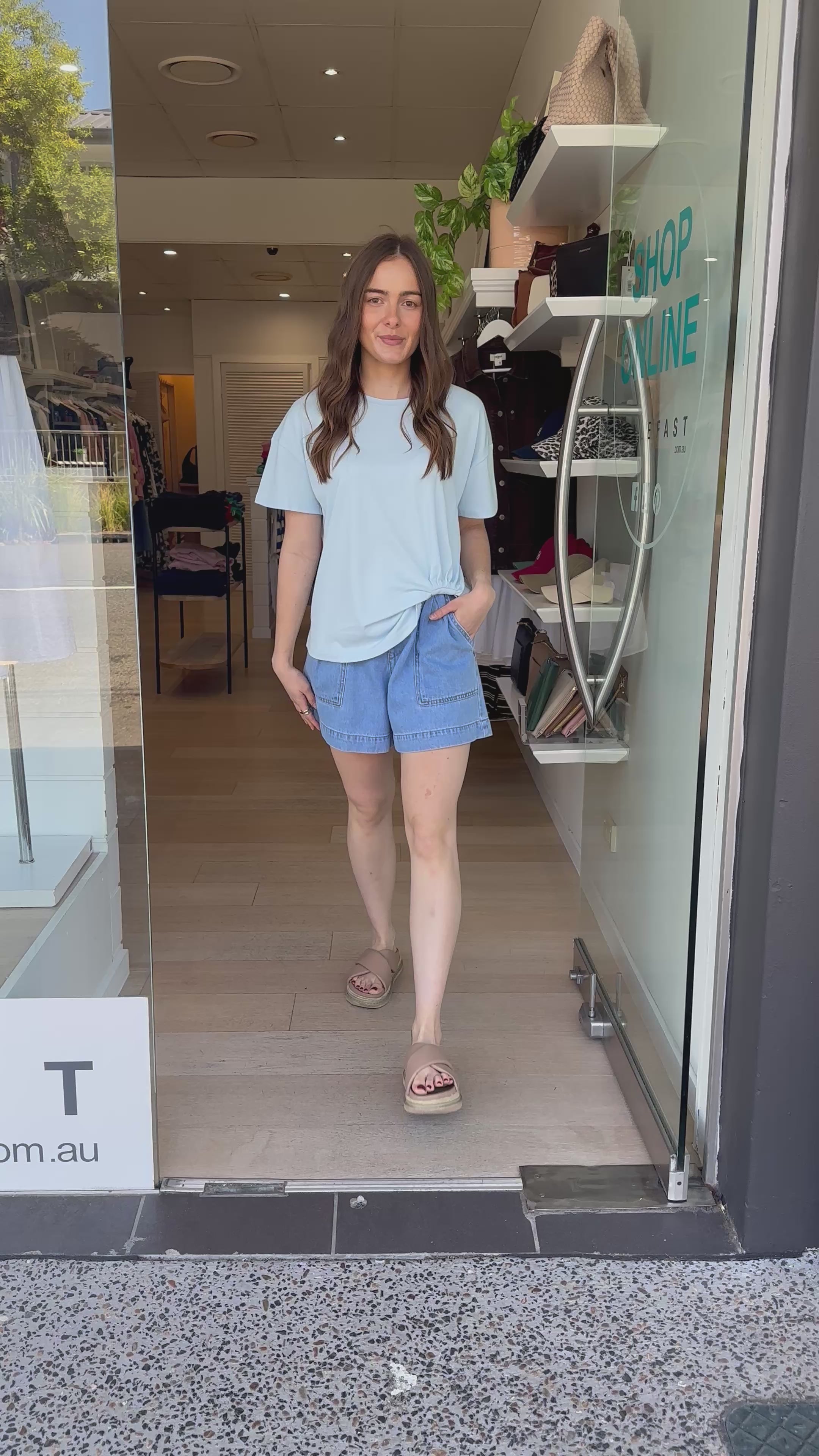 JESSIE EASY TUCK TEE - BABY BLUE