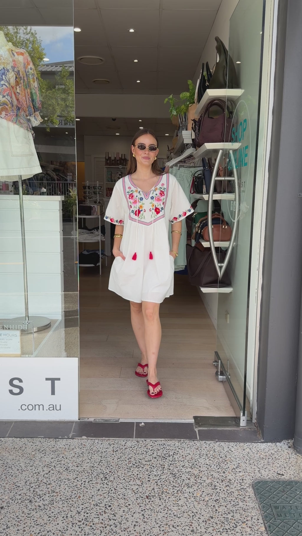 SAFFRON EMBROIDERED MINI DRESS - WHITE