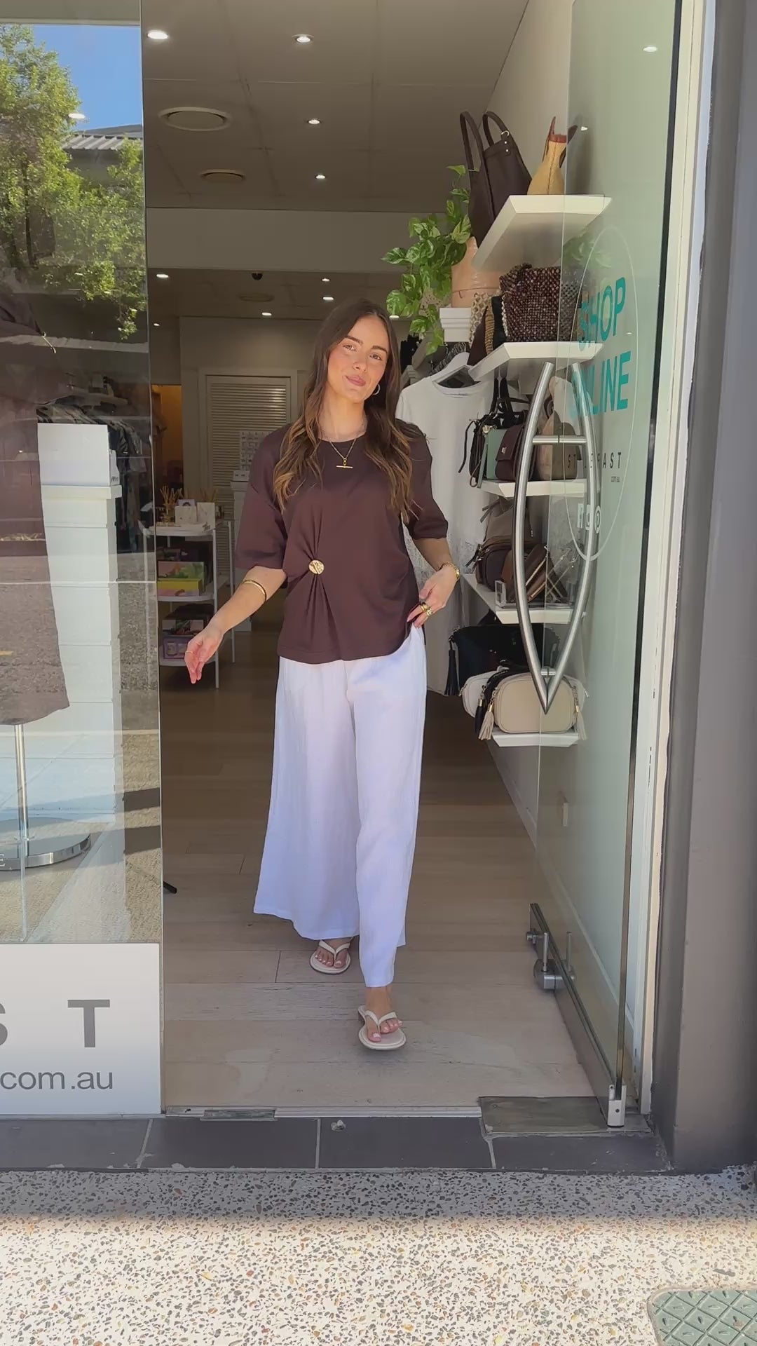 TESSA ELEVATED TWIST TEE - CHOCOLATE