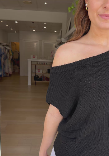 MADISON OFF THE SHOULDER KNIT TOP - BLACK